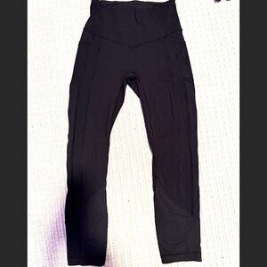Women’s Lululemon All The Right Places High Rise Crop Black Size 4